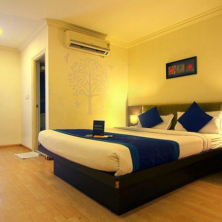 Fabhotel Indiranagar Bangalore Exterior foto