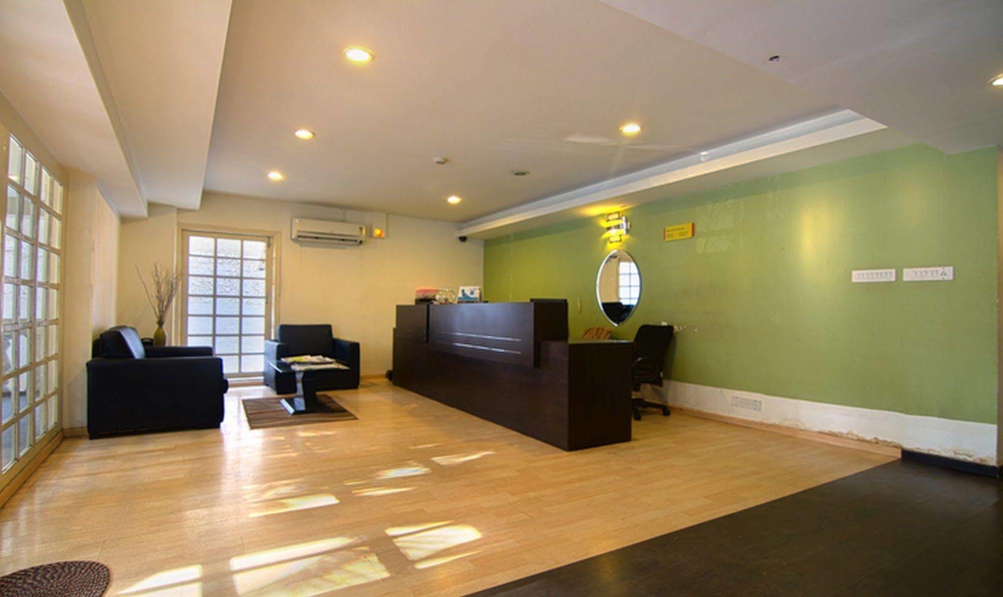 Fabhotel Indiranagar Bangalore Exterior foto